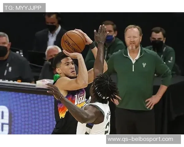 布克盛赞吉莱斯皮夏季刻苦训练成果三分命中率达到429