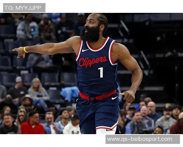 快船半场领先老鹰14分哈登表现出色祖巴茨双十小卡状态低迷