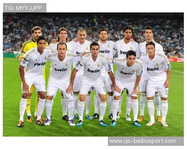 皇马留守8名一线队球员与卡斯蒂亚队员共同训练提升默契